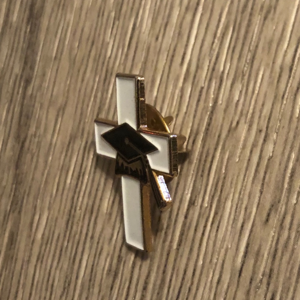 Graduation Cross Pin - Picture 3 of 7
